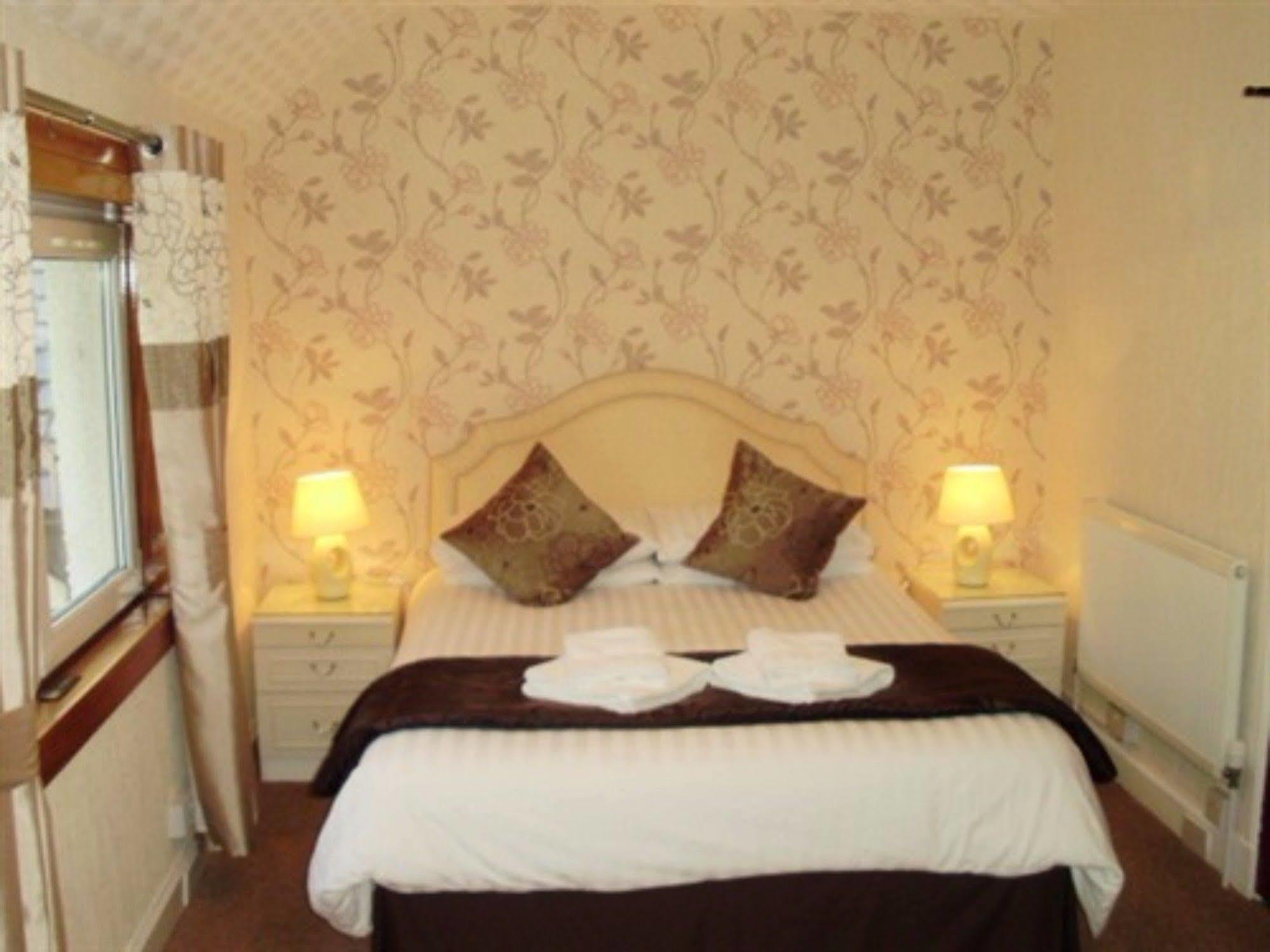 Carrmoor Guest House Carrbridge Extérieur photo