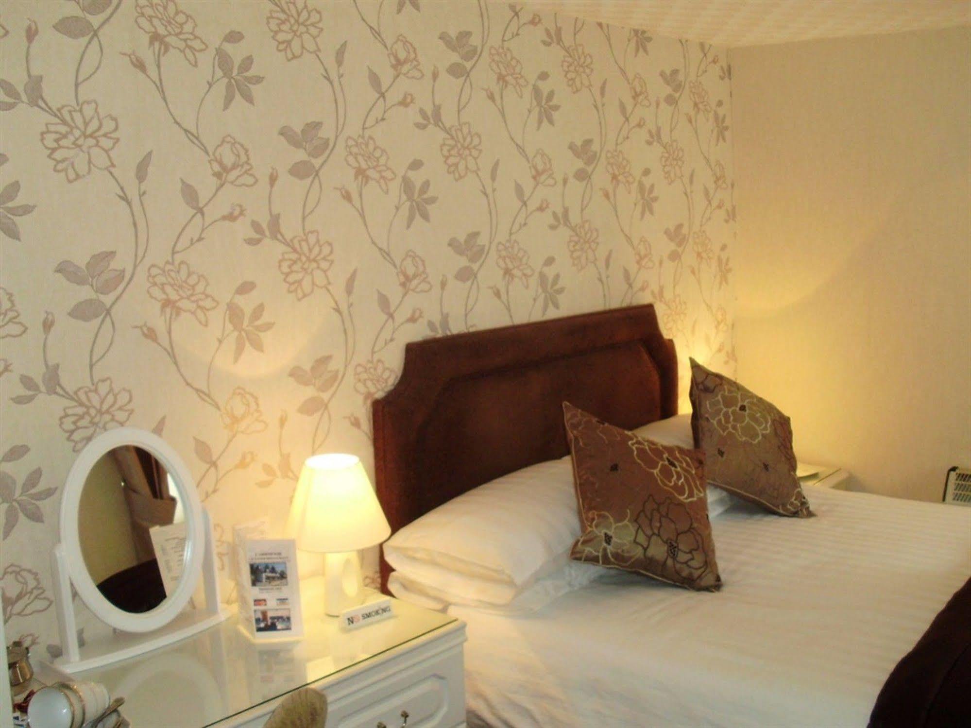 Carrmoor Guest House Carrbridge Extérieur photo